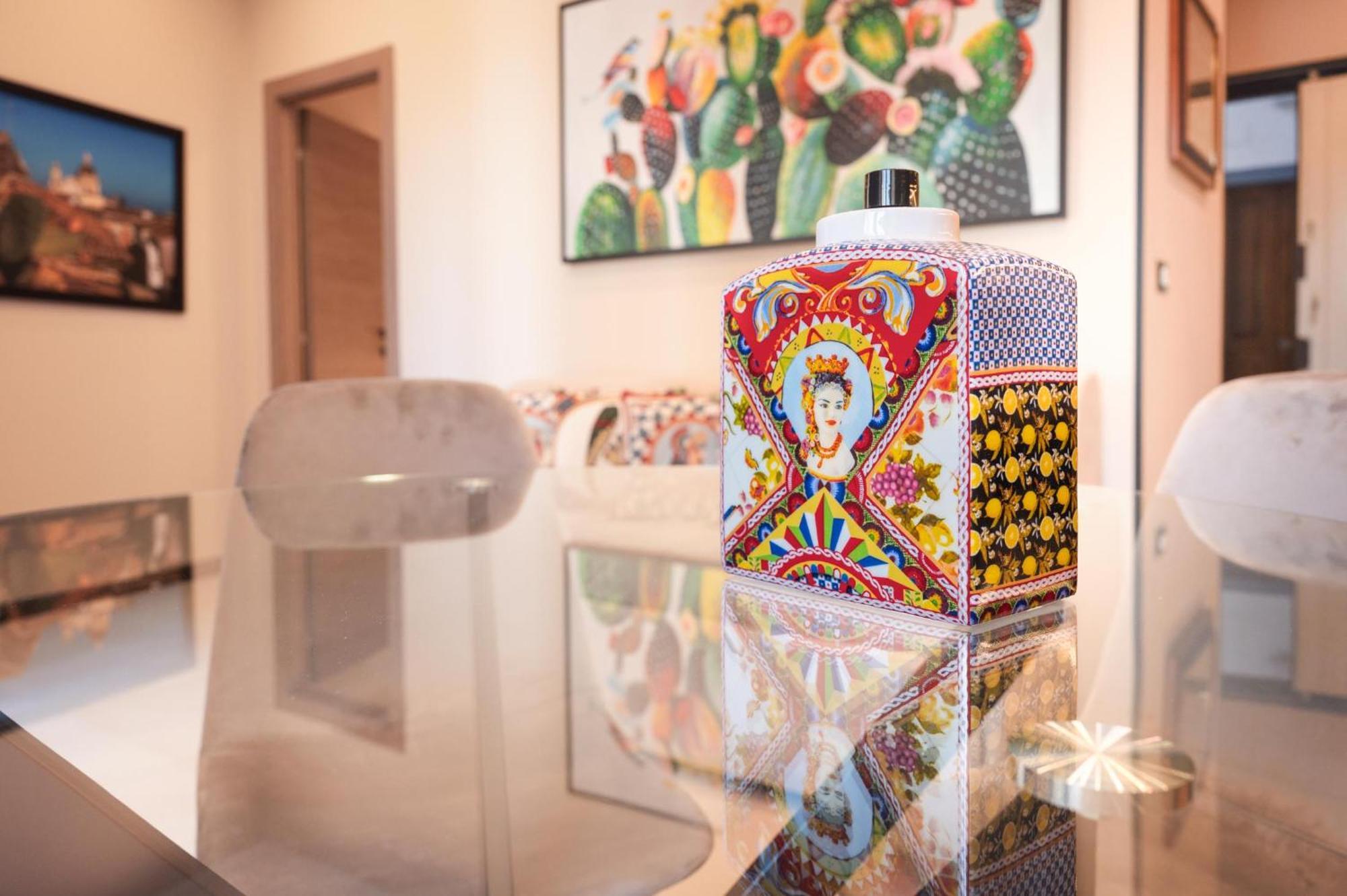 Terra Dell'Etna Apartment Катания Стая снимка